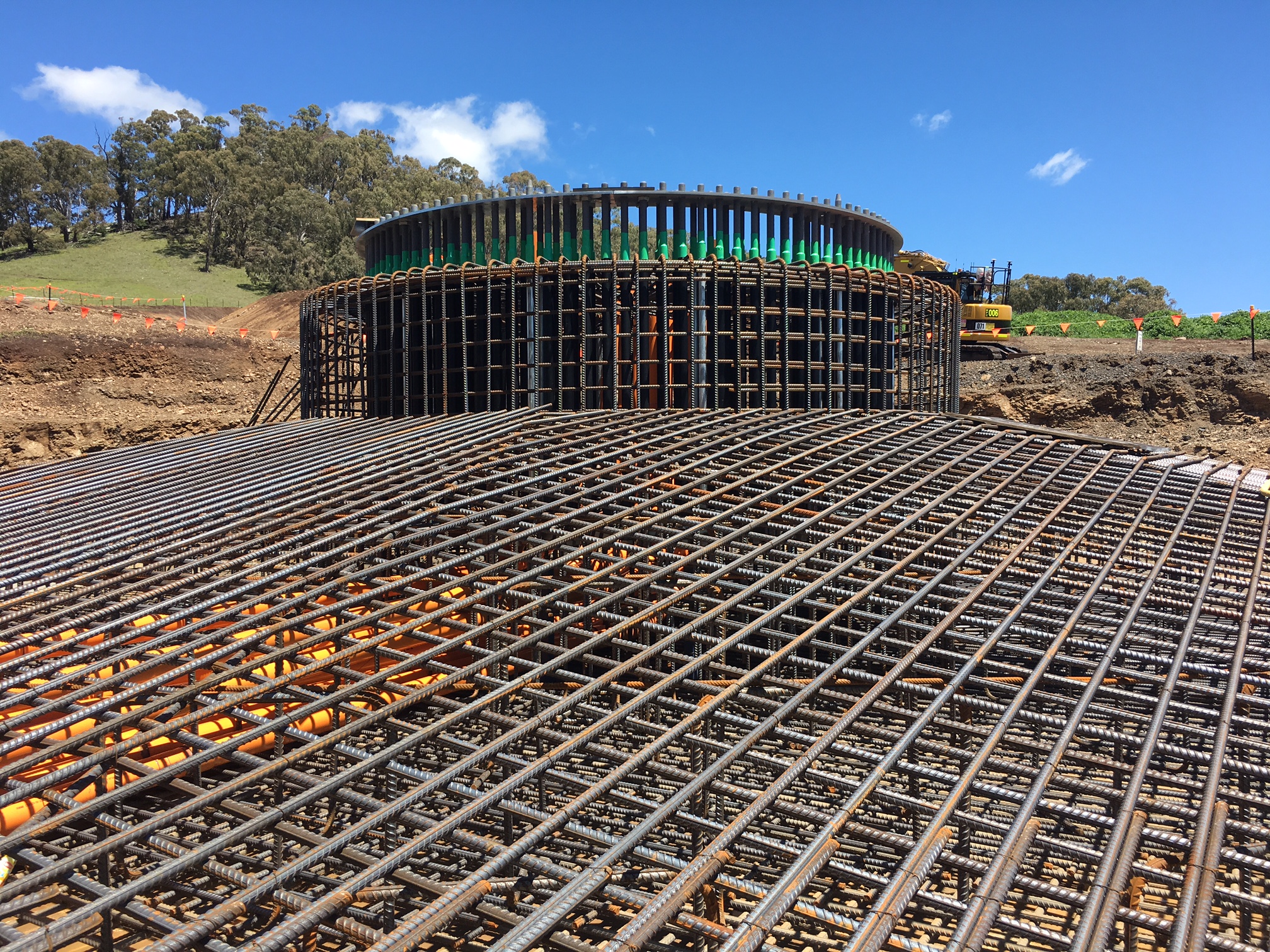 AFI 24 Trucks-Worth for the Earth: AF INDUSTRIAL Holding Up White Rock